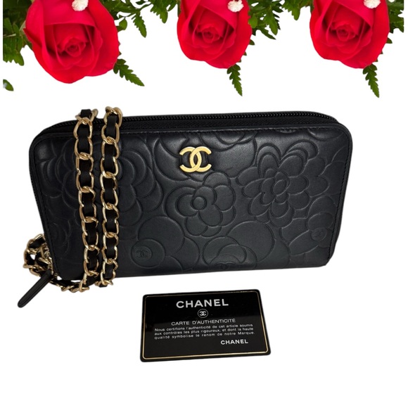 Chanel Logo CC Classic Long Leather Zip Wallet Authentication card, Box & chain. - Picture 1 of 17